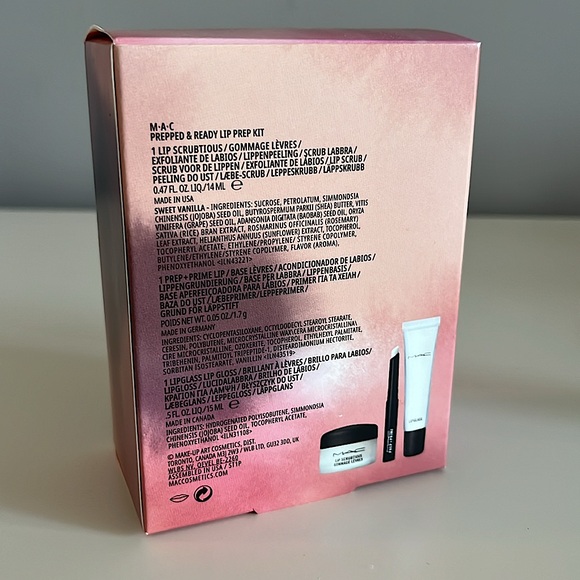 Girls Night Out Beauty Kit! MAC & Charlotte Tilbury - Picture 2 of 8